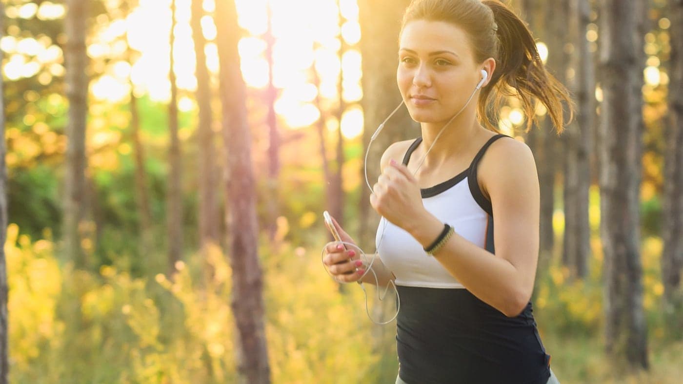 That clear, good feeling after a long run is what people call the runner's high (Photo: StockSnap / Pixabay)